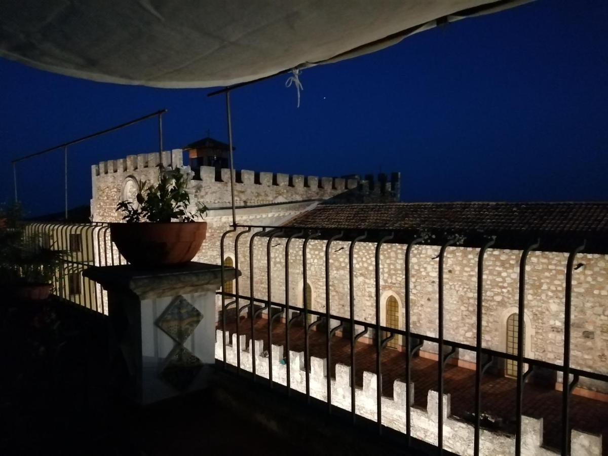 Aly Art Apartment Taormina Duomo, Gulf & Etna View 외부 사진