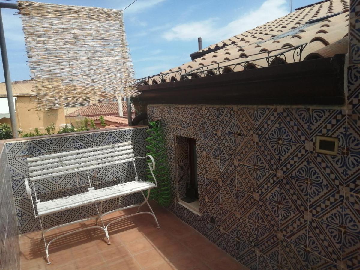 Aly Art Apartment Taormina Duomo, Gulf & Etna View 외부 사진