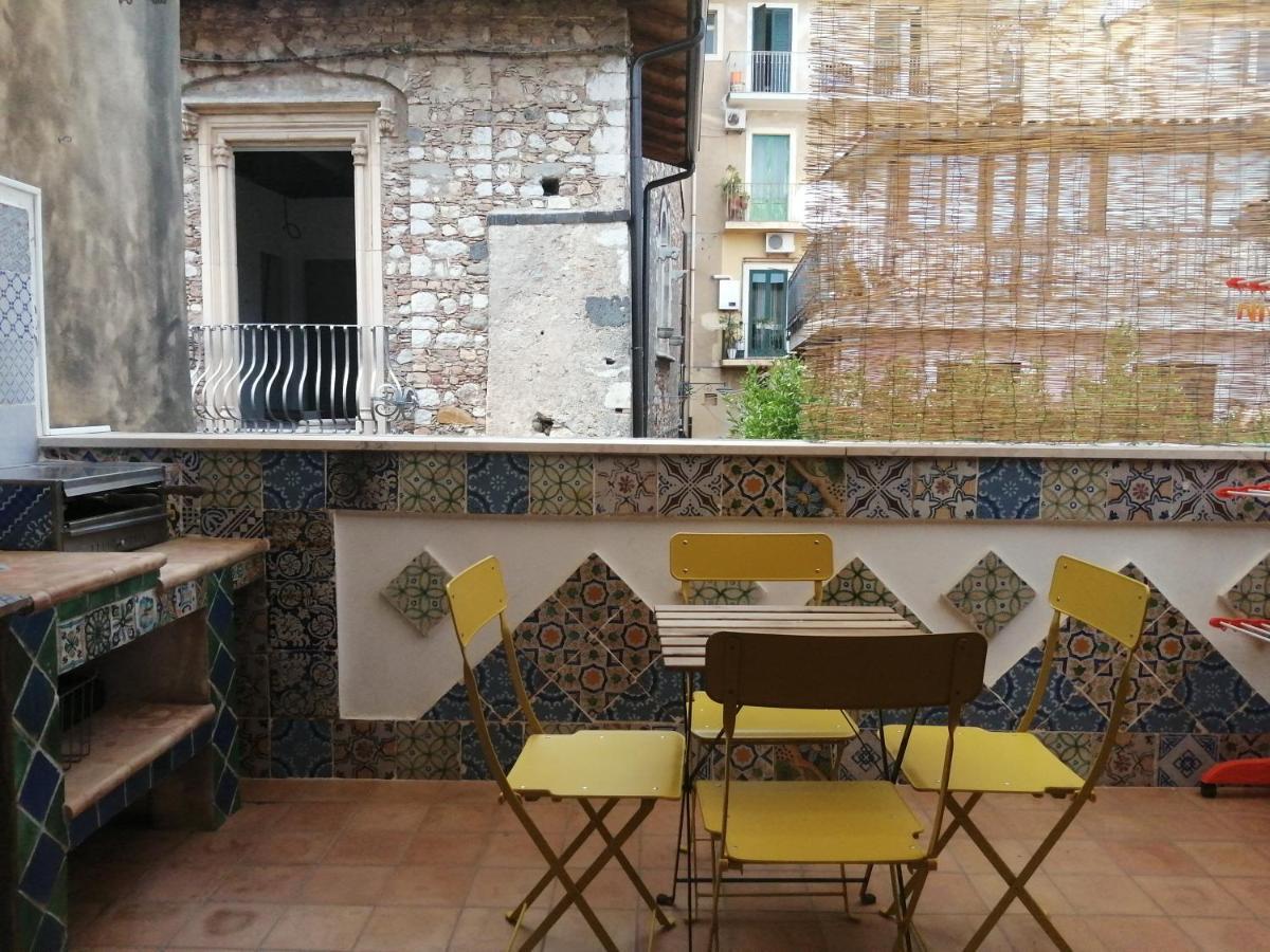 Aly Art Apartment Taormina Duomo, Gulf & Etna View 외부 사진